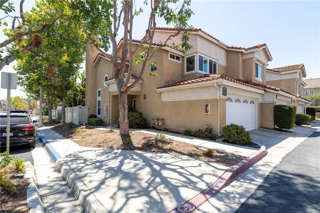 1120 Portofino Court 101