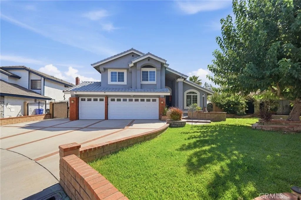 7081 Woodbury Court