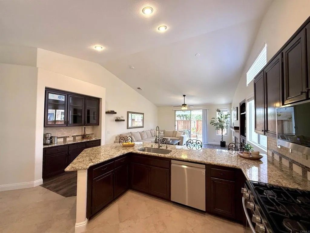 Photo of 3327 Avocado Vista Lane, Fallbrook, CA 92028 (MLS # NDP2604231)