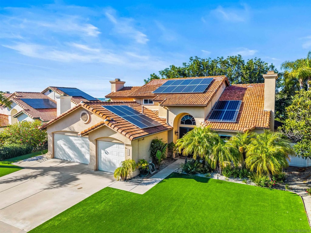 Photo of 1924 Sagewood DR, Oceanside, CA 92056 (MLS # 260014765)