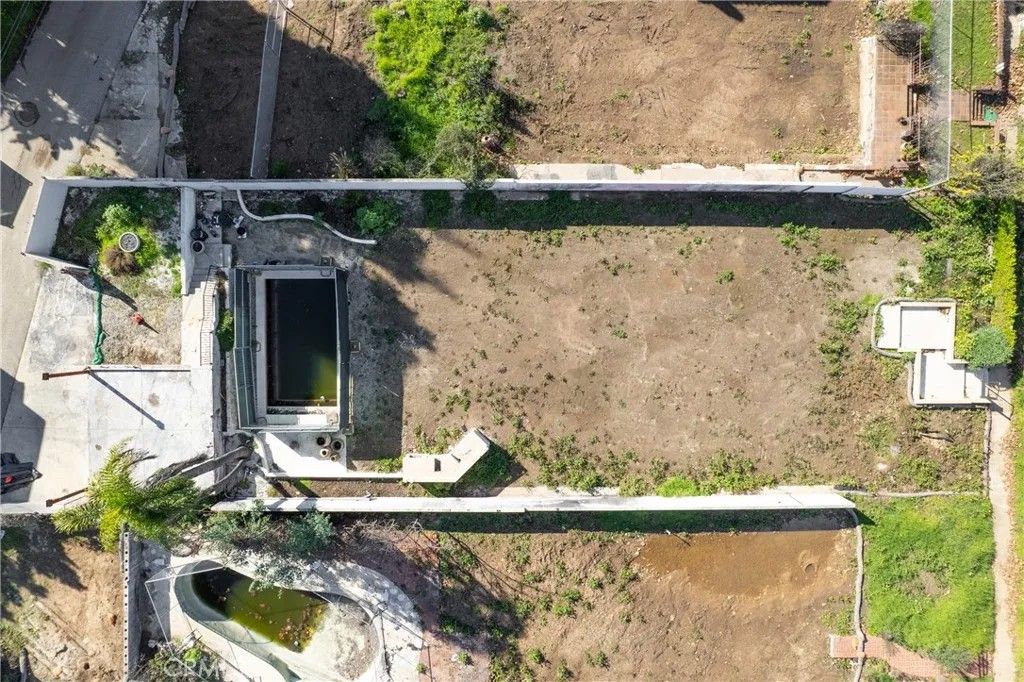 Photo of 560 Radcliffe, Pacific Palisades, CA 90272 (MLS # OC26007267)