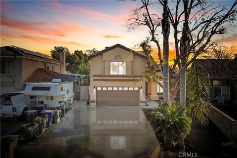 Photo of 6107 Cartagena Avenue, Bakersfield, CA 93313 (MLS # SR26012797)