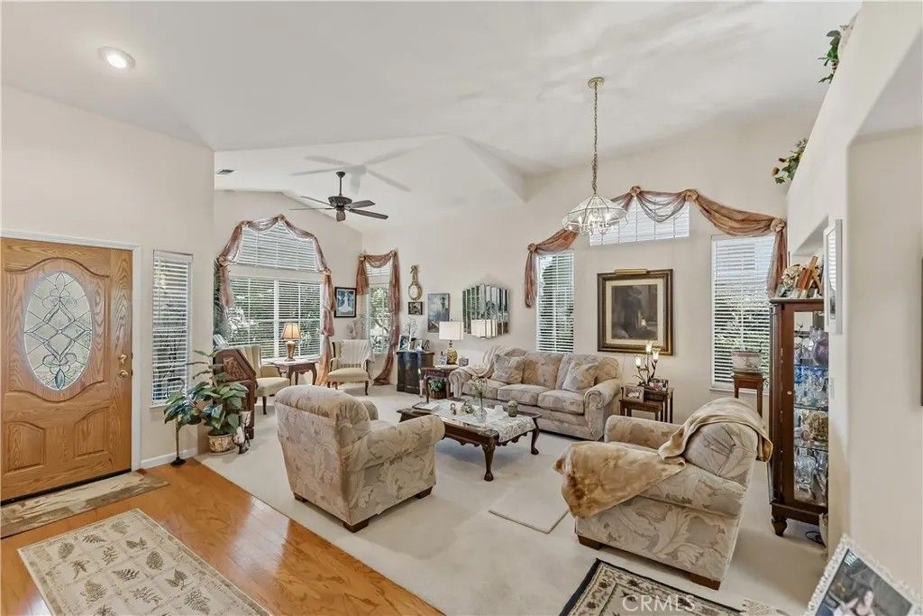 Photo of 8613 N Whitney Ave, Fresno, CA 93720 (MLS # FR26077653)