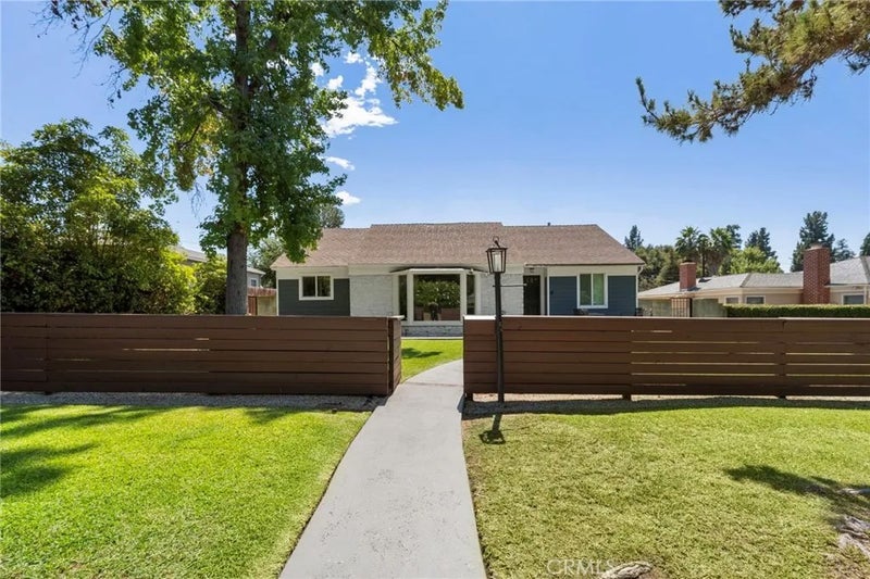 11736 Beverly Drive