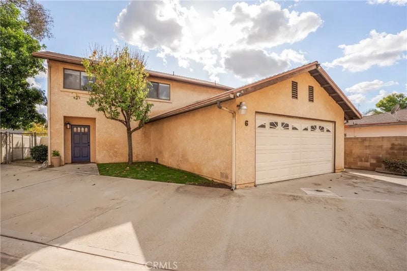 700 W 2nd Street