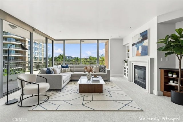 5066 Scholarship, Irvine