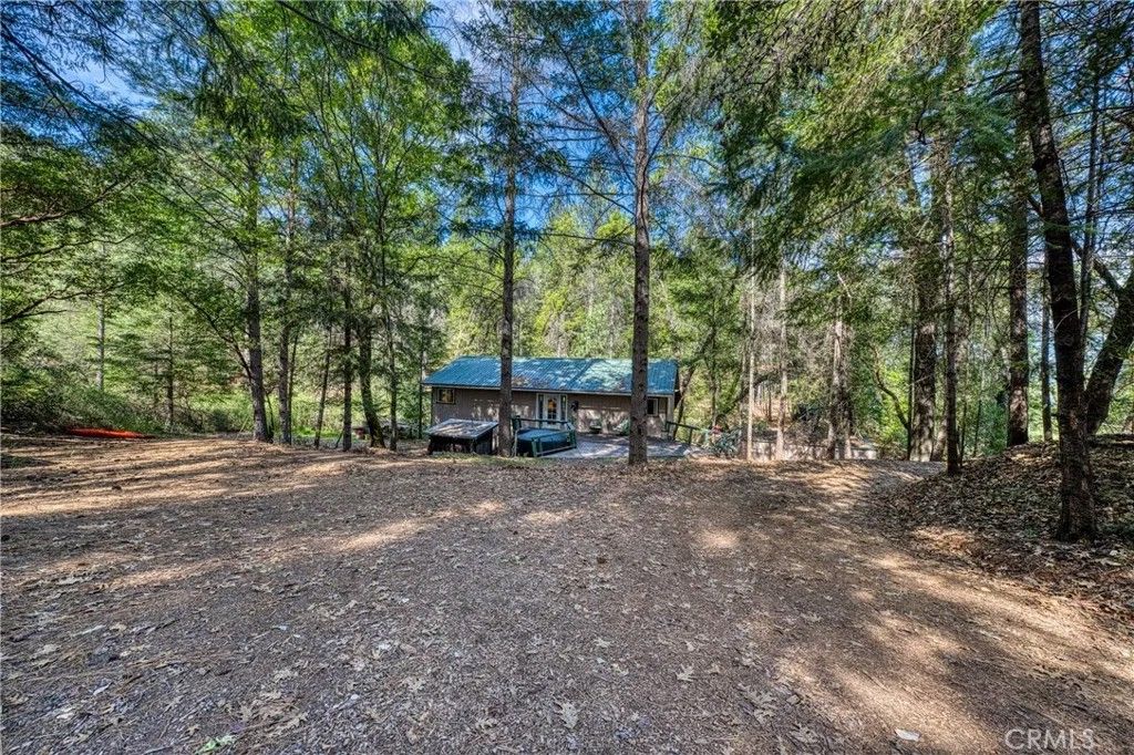 Photo of 15306 Western Mine Rd, Middletown, CA 95461 (MLS # LC26057394)