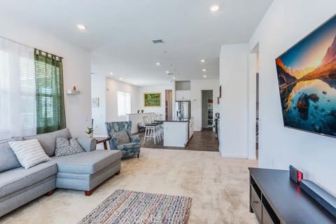 Tiny photo for 27504 Illumination Court, Valencia, CA 91381 (MLS # SR25248408)