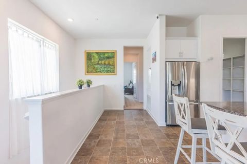 Tiny photo for 27504 Illumination Court, Valencia, CA 91381 (MLS # SR25248408)
