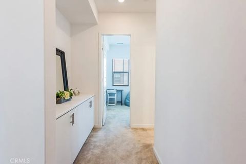 Tiny photo for 27504 Illumination Court, Valencia, CA 91381 (MLS # SR25248408)