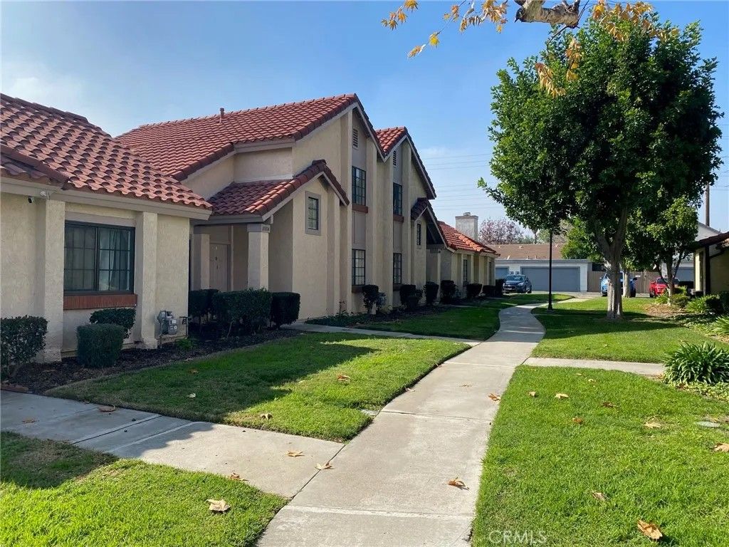 Photo of 10816 Loro Verde Ave, Loma Linda, CA 92354 (MLS # CV26014649)