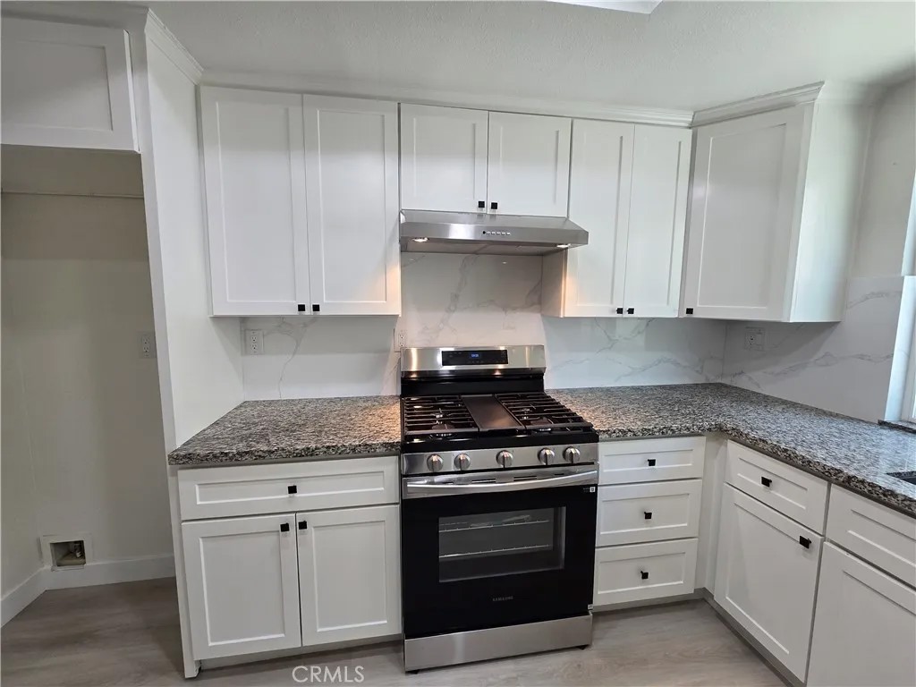 70 Harkness Avenue 4