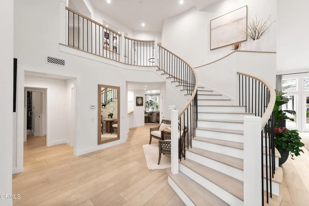 40 Golden Glen Drive