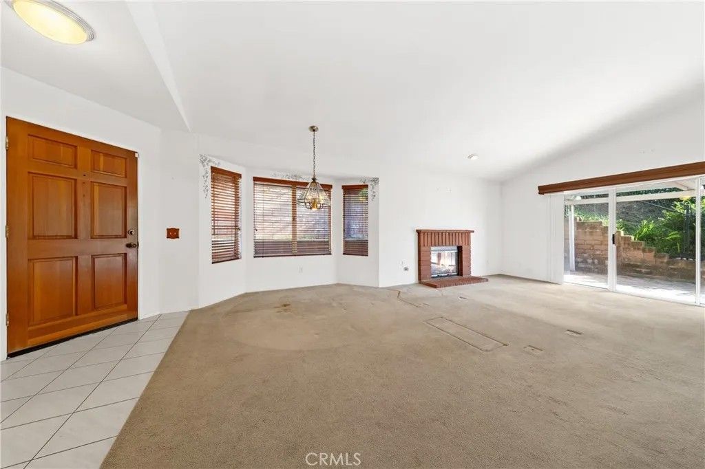 Photo of 1861 Loreto Glen, Escondido, CA 92027 (MLS # SW26049321)