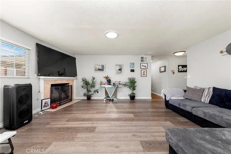 45046 18th West