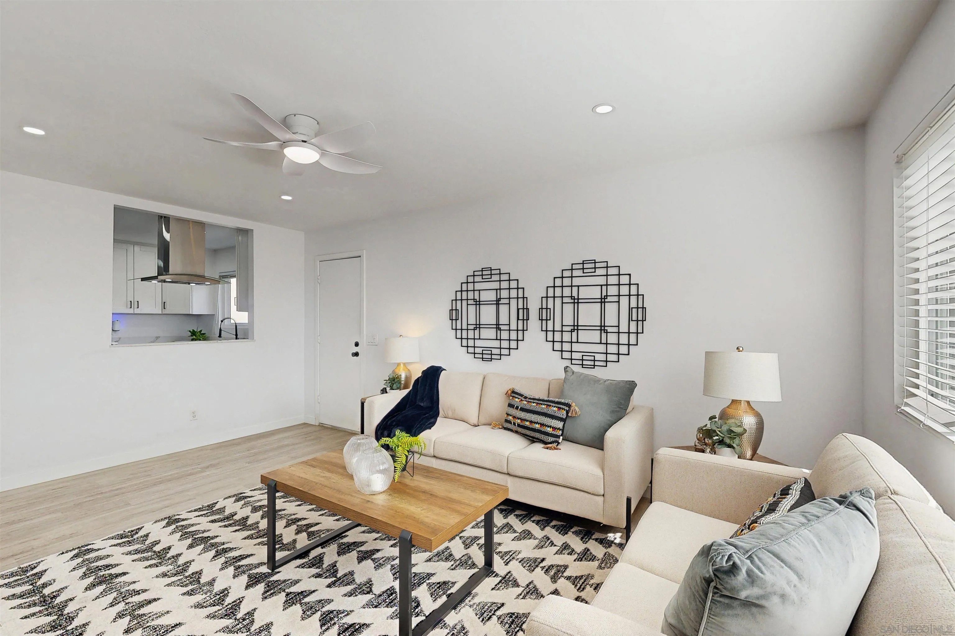 10220 Princess Sarit Way