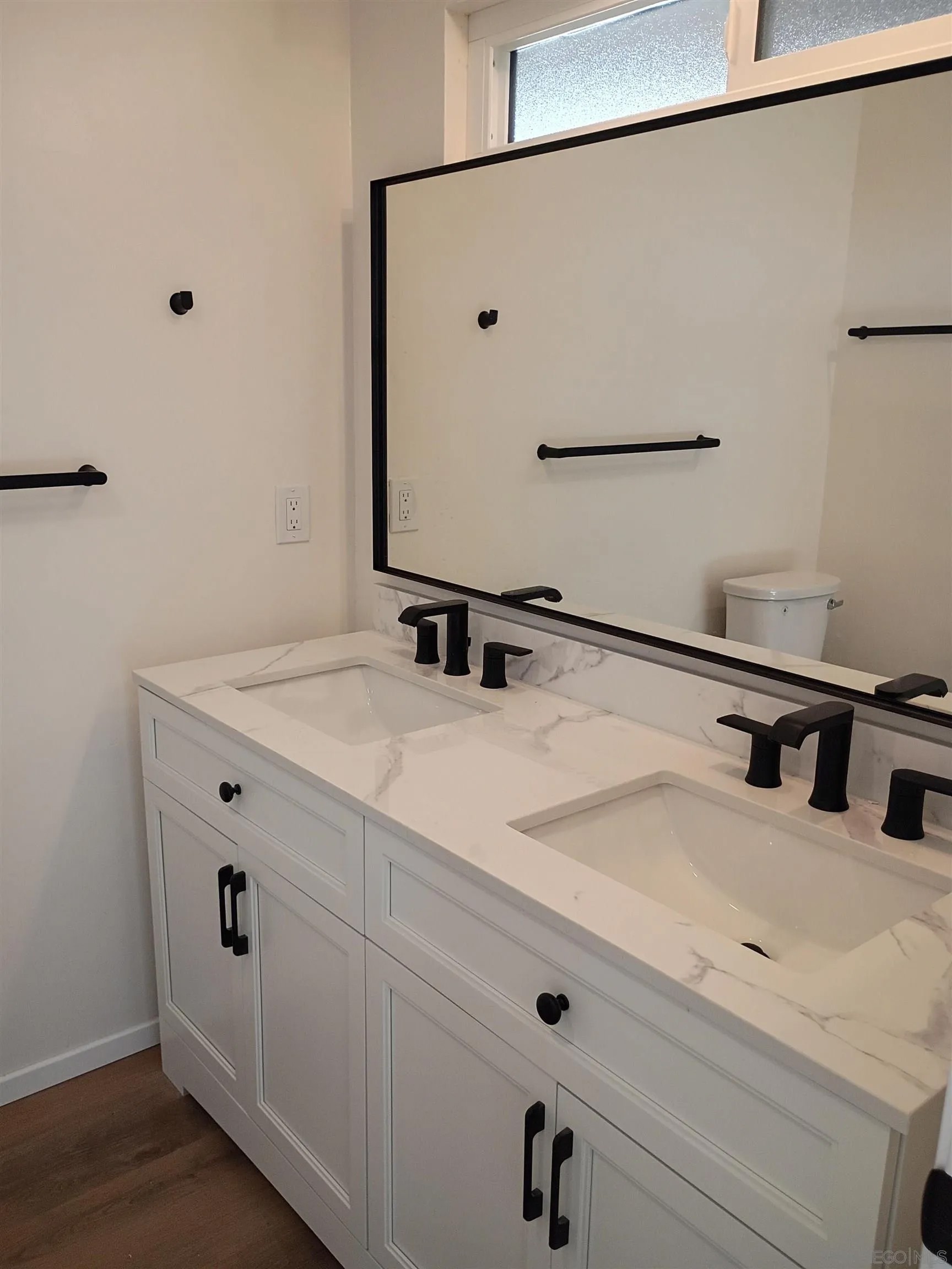 6526 bantam lake circle