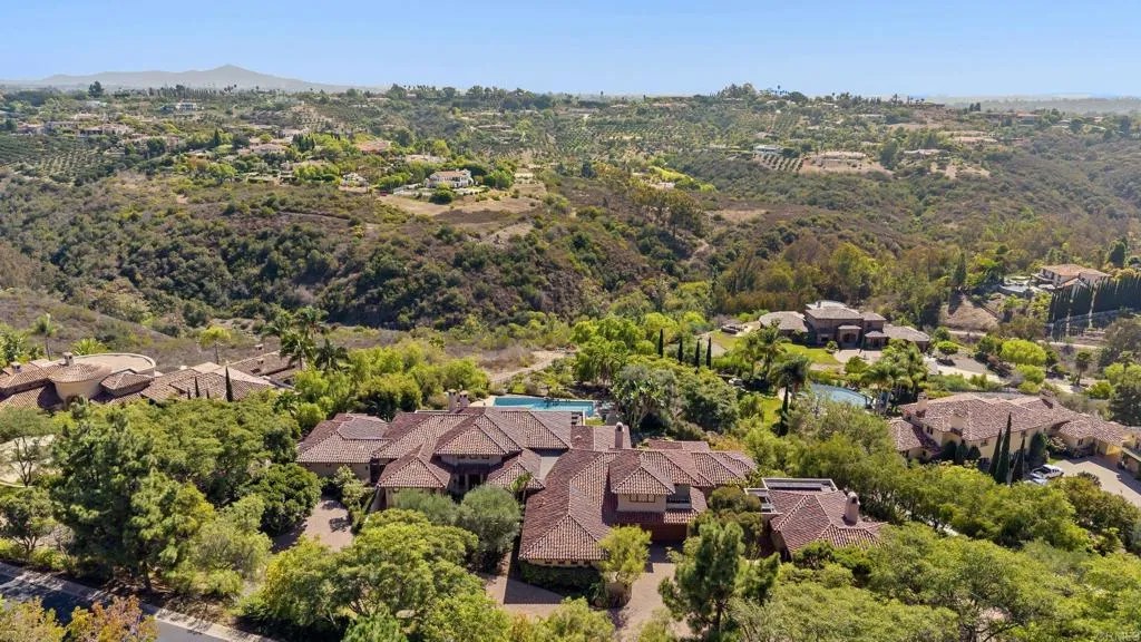 3435 Jasmine Crest