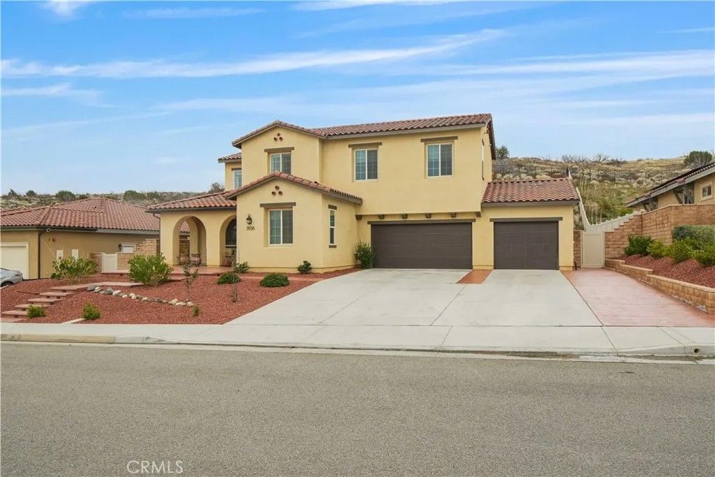 Photo of 3936 Saddle Drive, Palmdale, CA 93551 (MLS # SR25269596)