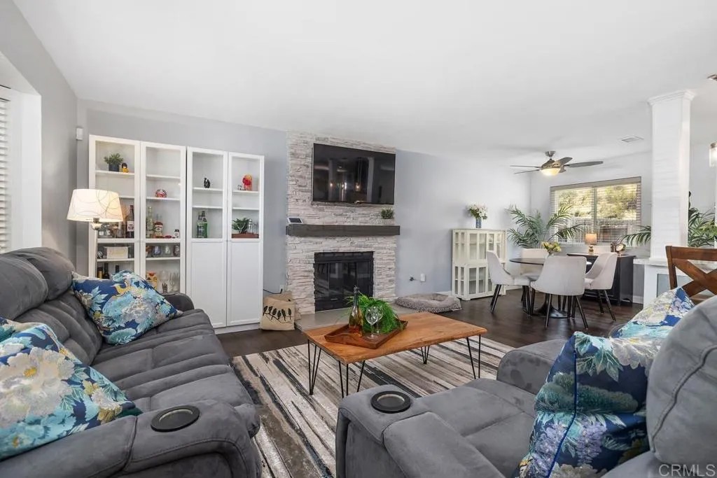 1462 Antoine Drive