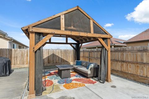 Tiny photo for 3438 N Oakwood Ct, Visalia, CA 93291 (MLS # 250041496)