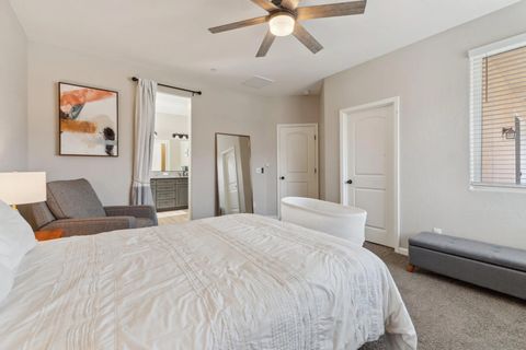 Tiny photo for 3438 N Oakwood Ct, Visalia, CA 93291 (MLS # 250041496)