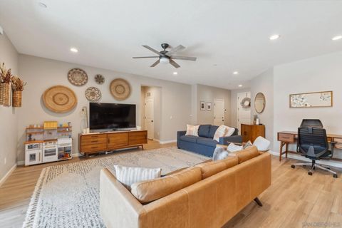 Tiny photo for 3438 N Oakwood Ct, Visalia, CA 93291 (MLS # 250041496)