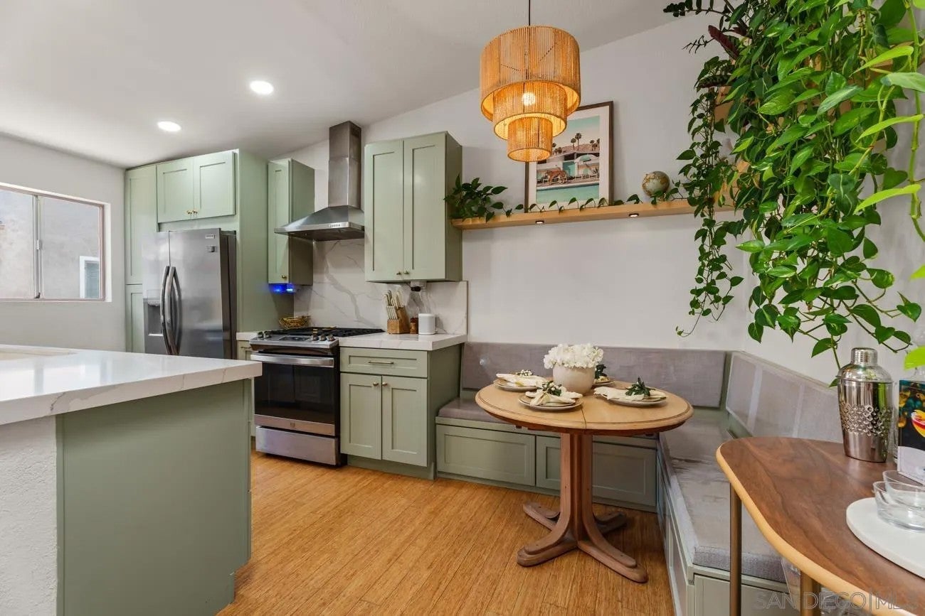 3932 Hamilton 5