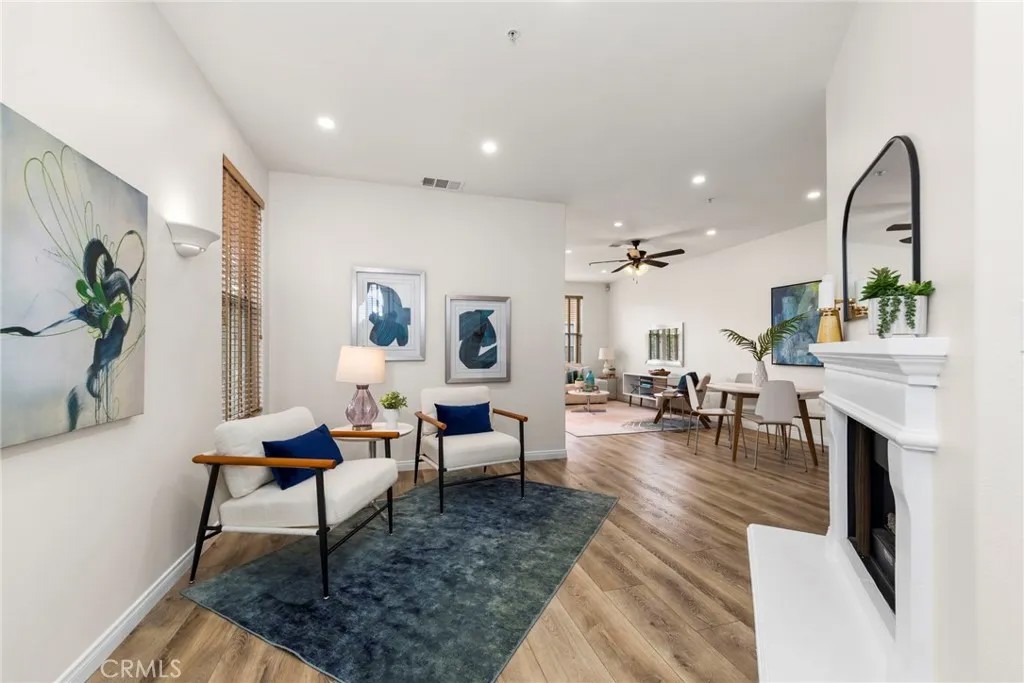 343 W Summerfield Circle