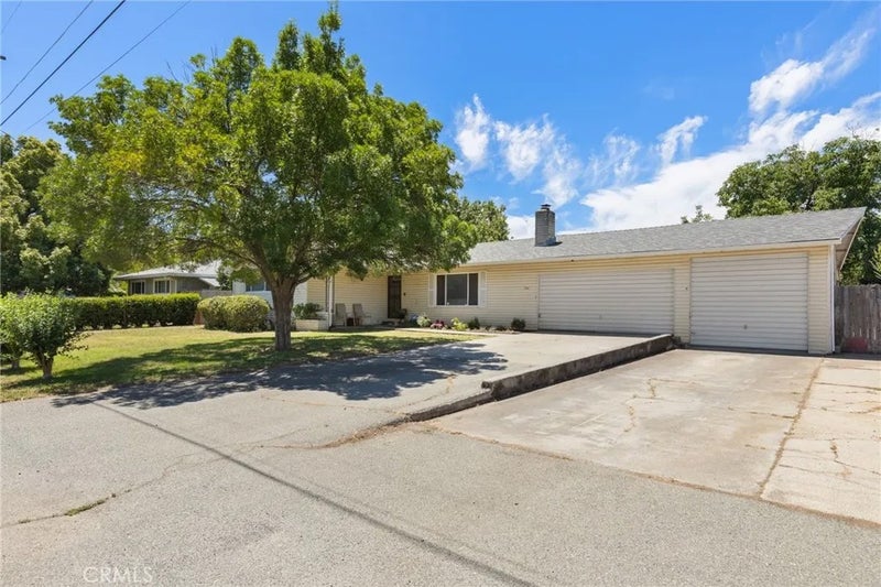 3361 Hackamore Lane