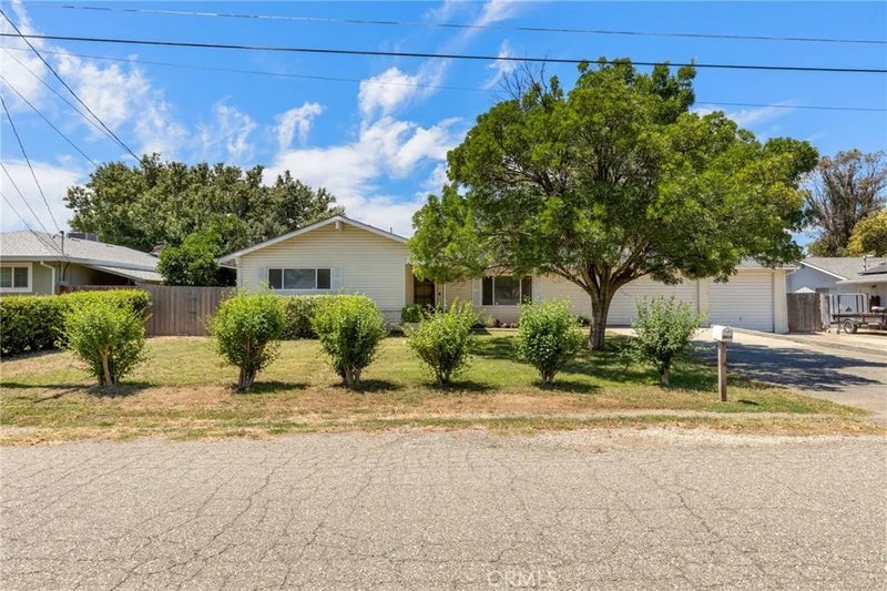 3361 Hackamore Lane