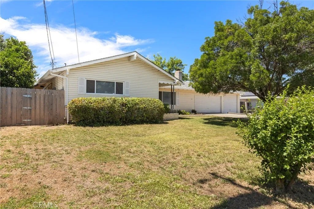 3361 Hackamore Lane