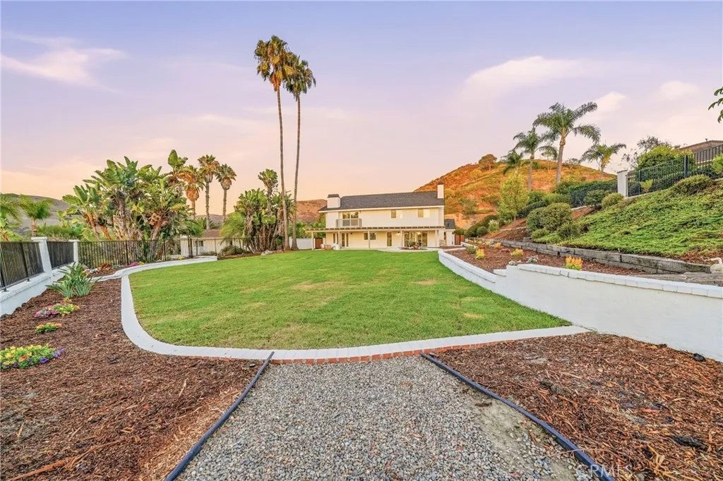 Photo of 33561 Calle Miramar, San Juan Capistrano, CA 92675 (MLS # OC26194612)