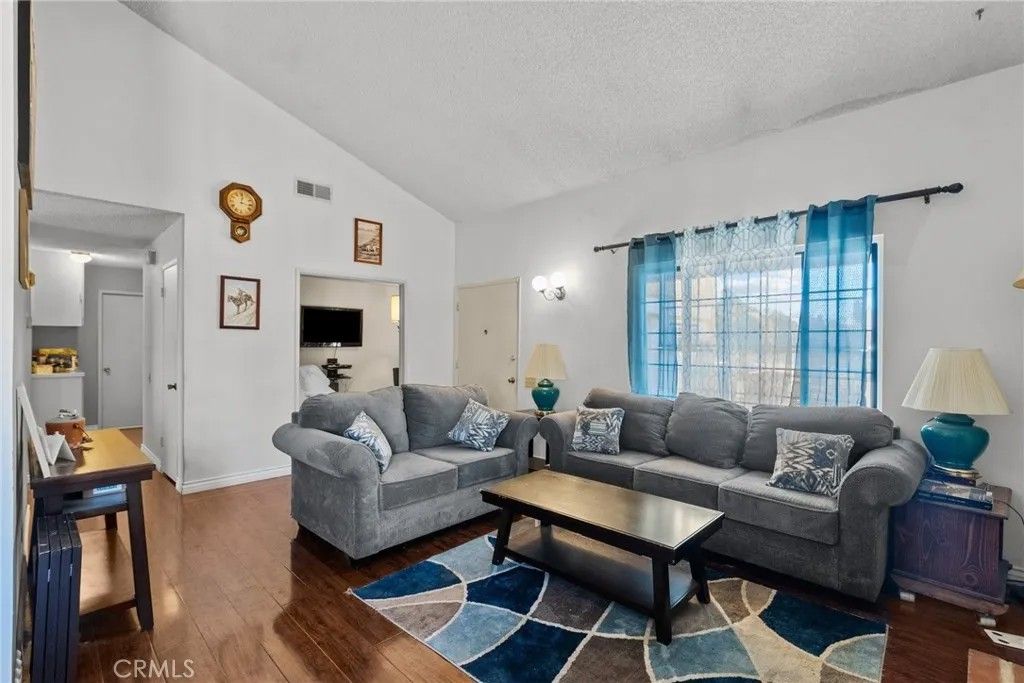 Photo of 663 Eston Place, Lancaster, CA 93535 (MLS # SR25272187)