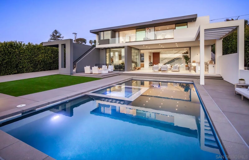 521 S Rios Ave
