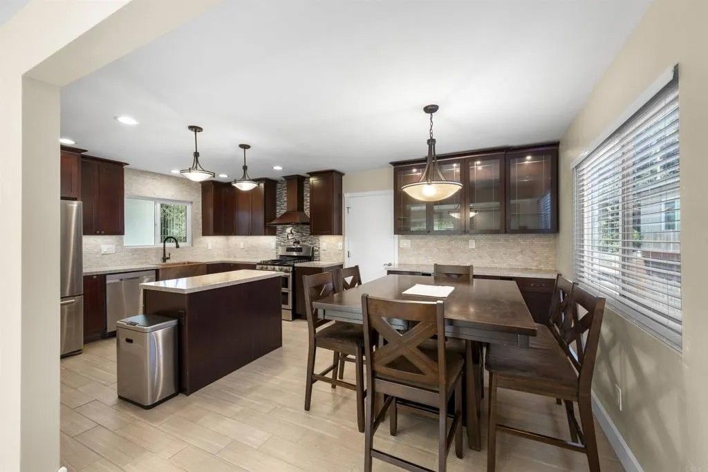 Photo of 202 E J St, Chula Vista, CA 91910 (MLS # PTP2506777)