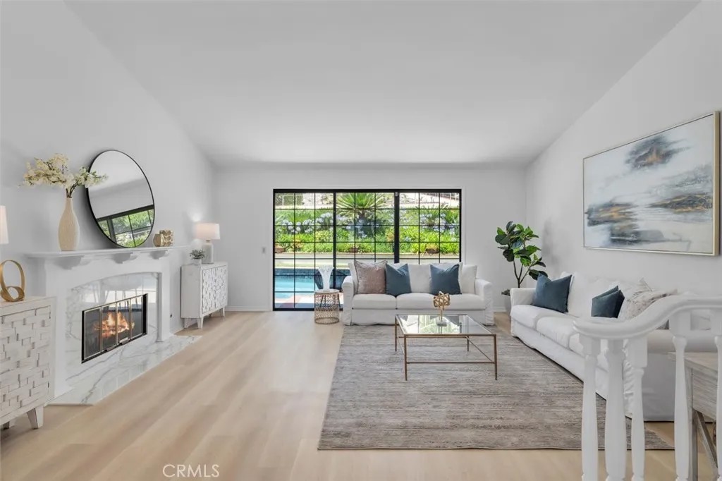 21 Santa Catalina Dr