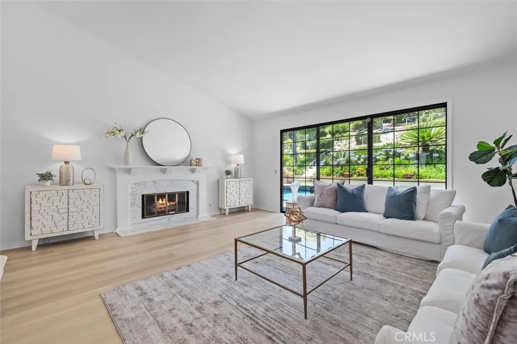 21 Santa Catalina Dr