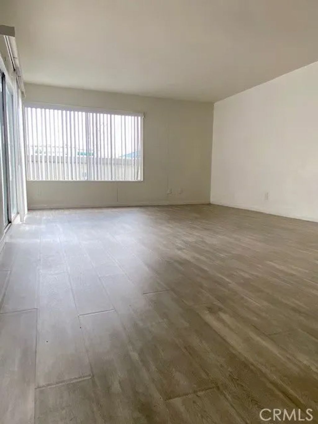 Photo of 18524 Mayall #D, Northridge, CA 91324 (MLS # SR26015382)