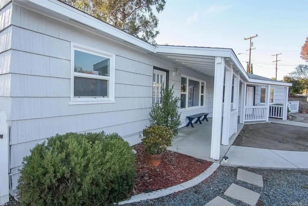 Photo of 3875 Grandview Pl, Bonita, CA 91902 (MLS # NDP2508904)