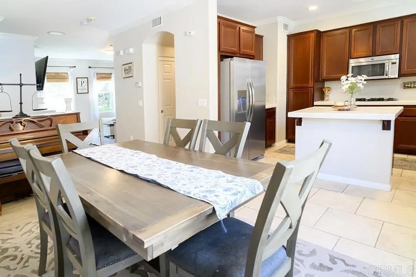 2232 Huntington Point Road 53