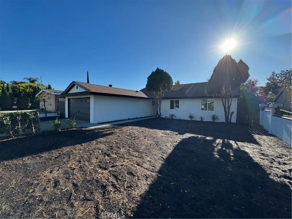 Photo of 13136 Harlow, Corona, CA 92879 (MLS # IV25275170)