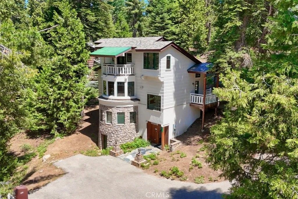 Photo of 7475 Henness Circle, Yosemite, CA 95389 (MLS # FR25281525)
