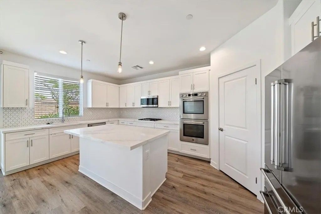 Photo of 433 Harding Circle, Corona, CA 92879 (MLS # IG26098478)