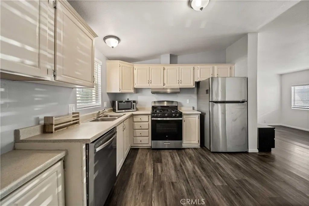 Photo of 29021 Bouquet Canyon #331, Saugus, CA 91390 (MLS # SR25277616)