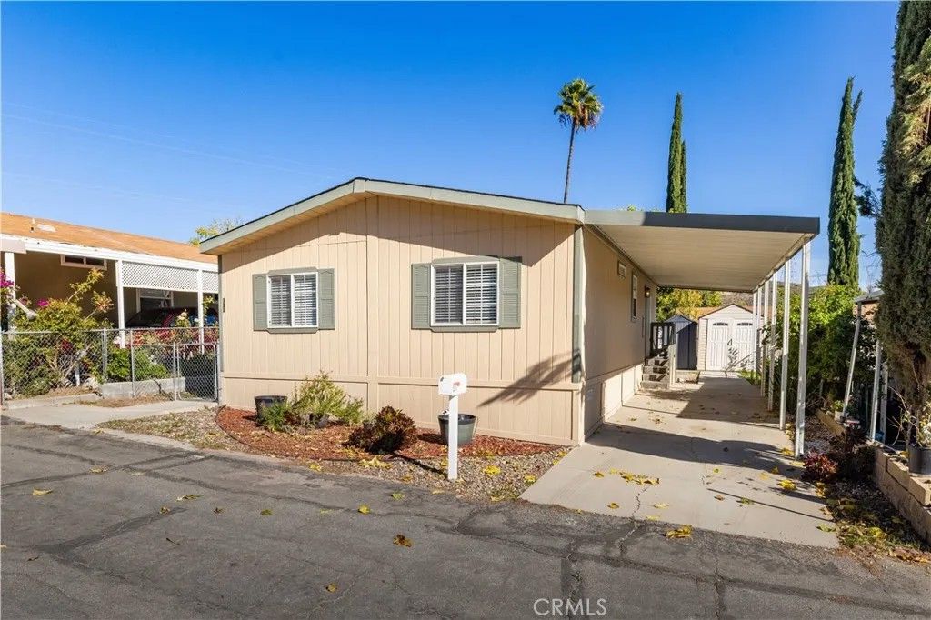 Photo of 29021 Bouquet Canyon #331, Saugus, CA 91390 (MLS # SR25277616)