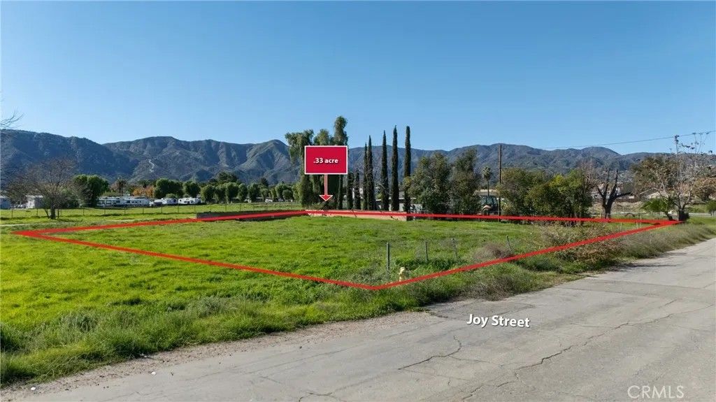 Photo of 1 Joy St, Lake Elsinore, CA 92530 (MLS # CV26019815)