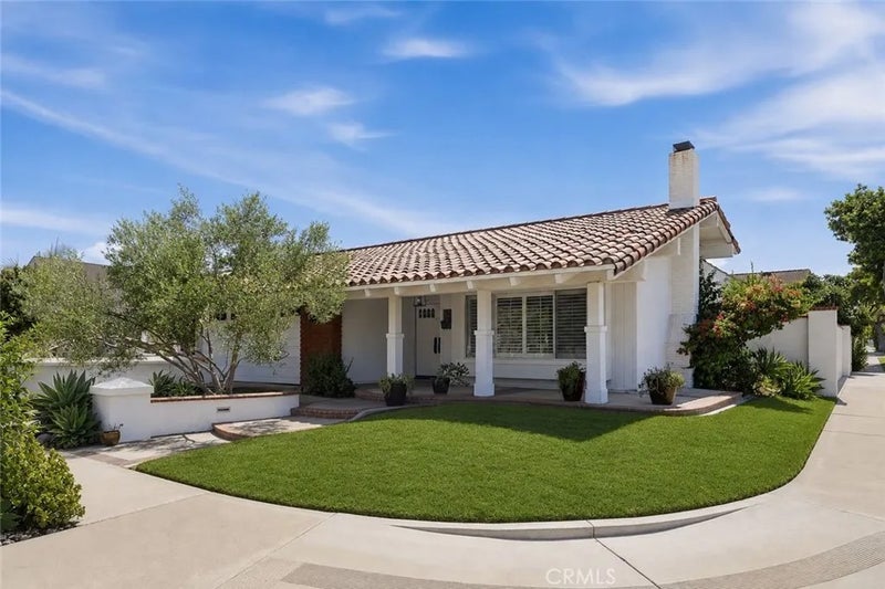 15452 Orleans Circle