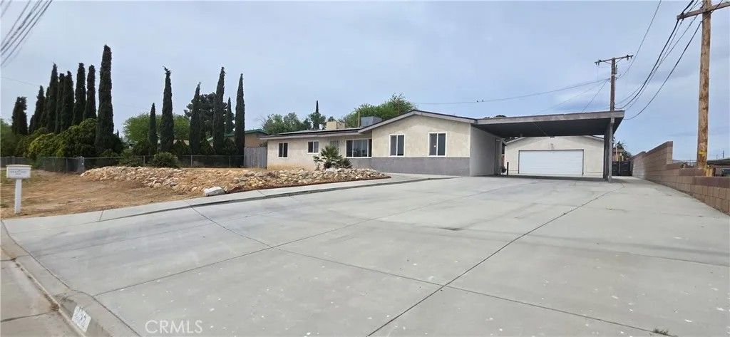 Photo of 3133 Pat Ave, Mojave, CA 93501 (MLS # SR26066806)