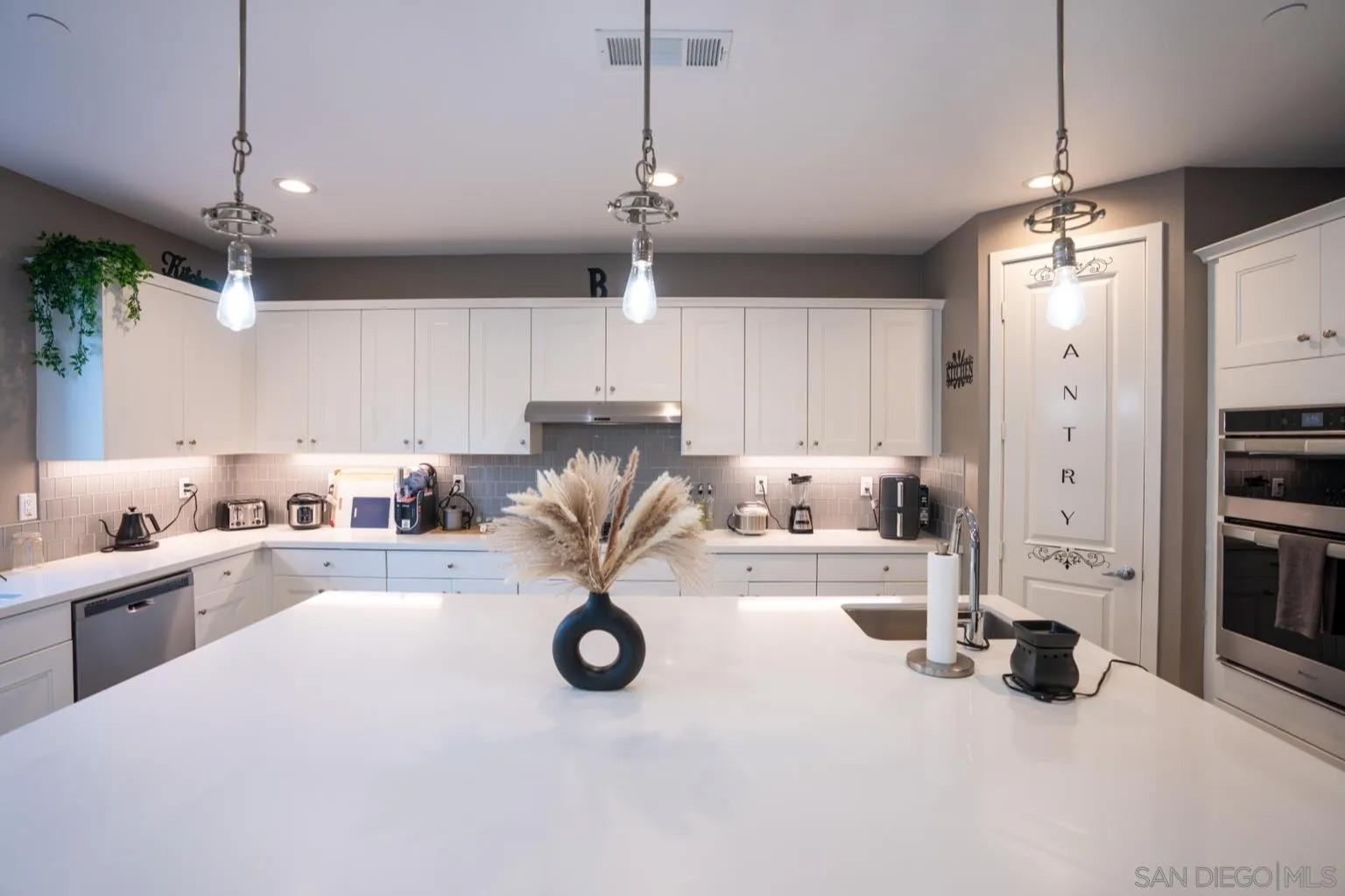 1417 Stearns Whard Rd